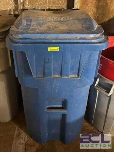 ROLLING WASTE BIN