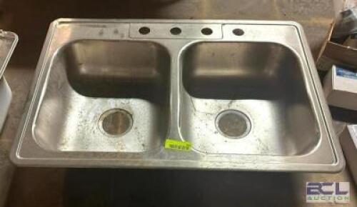TWO WELL STAINLESS KITCHEN SINK