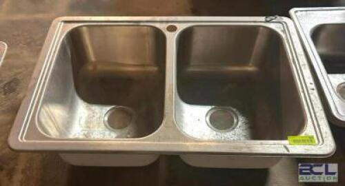 TWO WELL STAINLESS KITCHEN SINK
