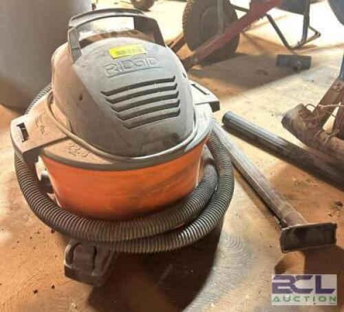 SHOP VAC