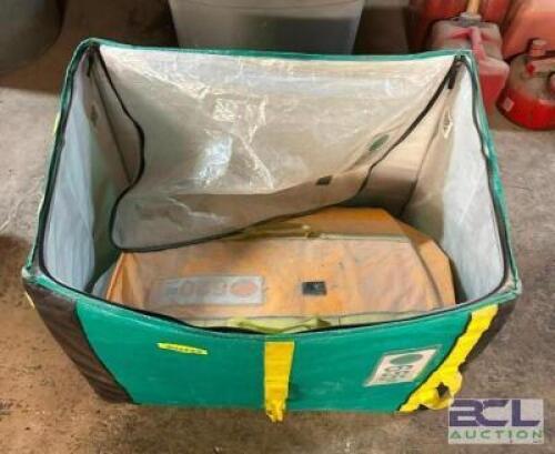 TRAVEL BAGS