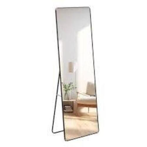 DESCRIPTION: (1) FULL BATHROOM MIRROR BRAND/MODEL: DOVELINA #SUUS TO SM TO M18080 TO B TO S253A SIZE: 71" X 31" RETAIL$: $326.00 EA QTY: 1