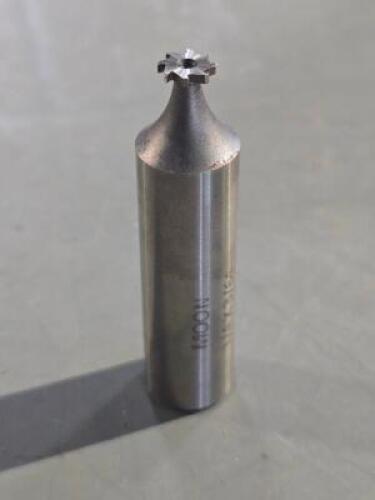 DESCRIPTION: (1) STRAIGHT TOOTH WOODRUFF KEYSEAT CUTTER BRAND/MODEL: MOON 07006299 SIZE: 1/4X3/64"X1/2" RETAIL$: 53.56 QTY: 1