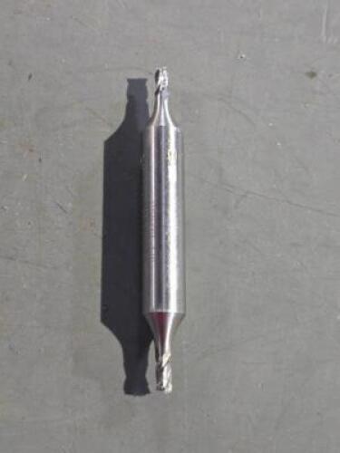 DESCRIPTION: (1) HSS DE SQ END MILL BRAND/MODEL: HERTEL 84509611 SIZE: 1/8" X 3/16" X 3/8 QTY: 1