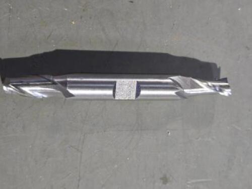 DESCRIPTION: (1) HSS SQ END MILL BRAND/MODEL: HERTEL 41115460 SIZE: 5/16X9/16X3/8" RETAIL$: 21.13 QTY: 1