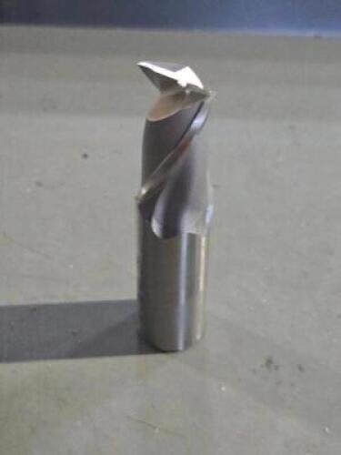 DESCRIPTION: (1) COBALT SQ END MILL BRAND/MODEL: OSG 5733200 SIZE: 3/4" X 1 TO 15/16"X3/4" RETAIL$: 50.05 QTY: 1