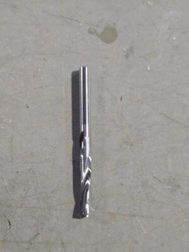 DESCRIPTION: (2) SOLID CARBIDE SML DRILL BIT BRAND/MODEL: ATRAX 85252211 SIZE: NO.21 RETAIL$: 38.8 QTY: 2