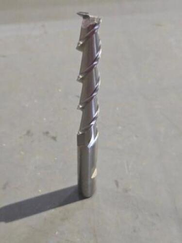 DESCRIPTION: (1) HSS SQ END MILL BRAND/MODEL: HERTEL 02478568 SIZE: 3/8" 2 TO 1/2" X 3/8" RETAIL$: 30.94 QTY: 1
