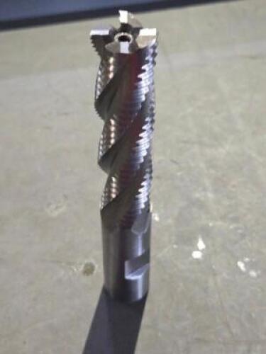 DESCRIPTION: (1) COBALT ROUGHING END MILL BRAND/MODEL: INTERSTATE 01887495 SIZE: 3/4"X3"X3/4" RETAIL$: 96.77 QTY: 1