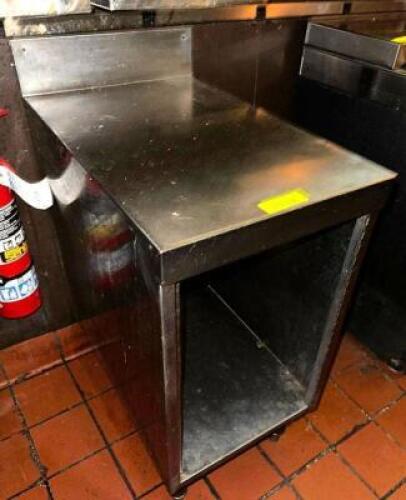 18" X 24" STAINLESS UNDER BAR TABLE