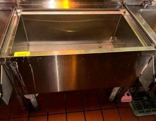 30" STAINLESS ICE KEEPER