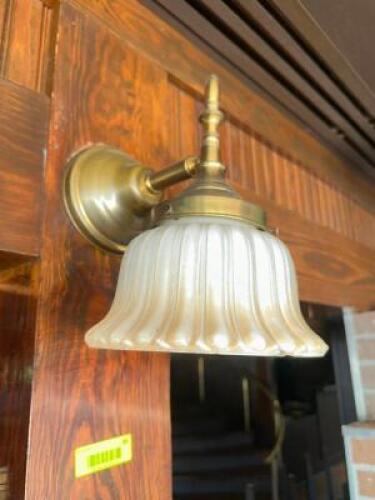 (2) WALL SCONCE LIGHT FIXTURES