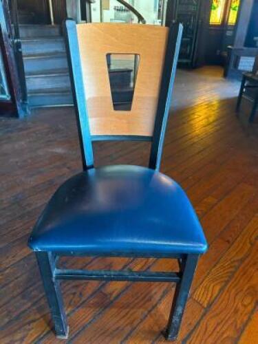(8) WOODEN BACK DINING CHAIR W/ BLUE UPHOLSTERED SEATS. METAL FRAME BASE.