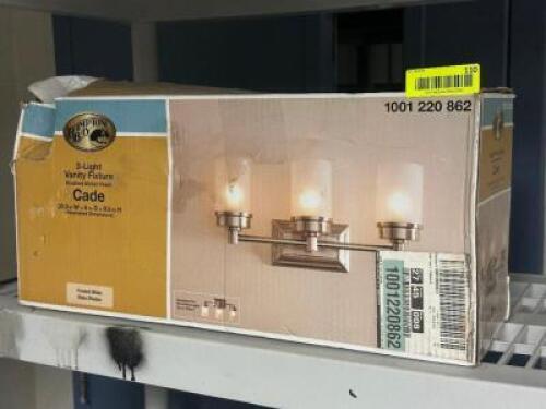 3 LIGHT VANITY FIXTURE