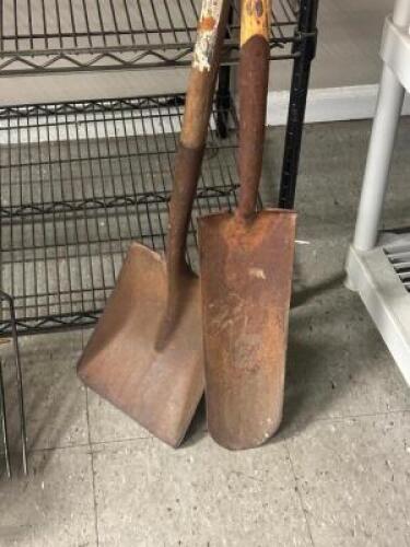 (2) - SHOVELS