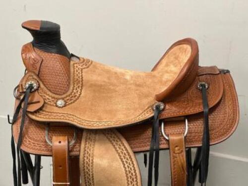 WESTERN BARREL RACING SHOW HORSE SADDLE WITH TACK SET