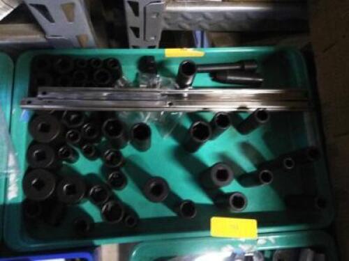 DESCRIPTION: (1) SOCKET SET INFORMATION: MUST COME IN AND INSPECT QTY: 1