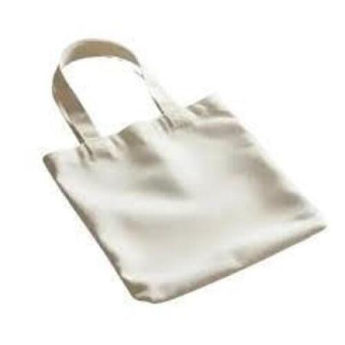 DESCRIPTION: (5) BLANK CANVAS CARRY TOTE INFORMATION: CANVAS, BLANK, CREAM / OFF WHITE RETAIL$: $10.00 TOTAL QTY: 5