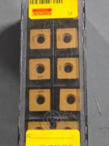 DESCRIPTION: (30) CARBIDE MILLING INSERTS BRAND/MODEL: SANDVIK COROMANT 180-009140N1464 S40T RETAIL$: 1017 QTY: 30