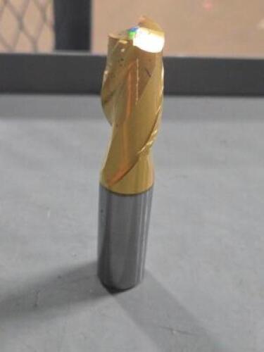 DESCRIPTION: (1) SOLID CARBIDE SQ END MILL BRAND/MODEL: HERTEL 74611567 SIZE: 3/4" X 1-1/2" X 3/4" RETAIL$: 193.01 QTY: 1