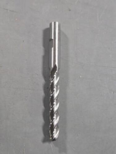 DESCRIPTION: (1) HSS SQ END MILL BRAND/MODEL: HERTEL 41118357 SIZE: 5/16" 3/8" SD 2" LOC RETAIL$: 33.2 QTY: 1