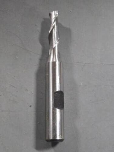 DESCRIPTION: (1) COBALT SQ END MILL BRAND/MODEL: HERTEL 91199125 SIZE: 1/4" X 3/4" X3/8" RETAIL$: 21.91 QTY: 1