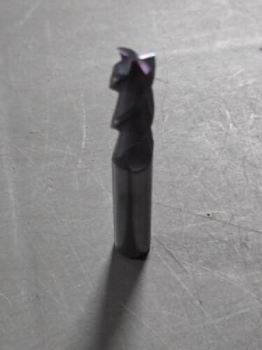 DESCRIPTION: (1) SOLID CARBIDE SQ END MILL BRAND/MODEL: ACCUPRO 82419284 SIZE: 3/8" X 7/8" X 3/8" RETAIL$: 32.67 QTY: 1