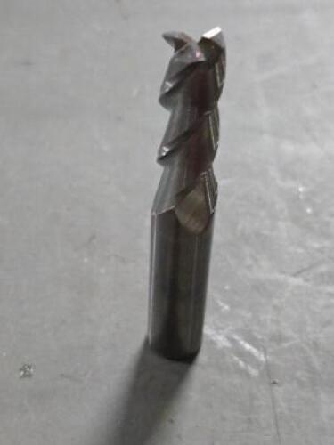 DESCRIPTION: (1) SOLID CARBIDE SQ END MILL BRAND/MODEL: ACCUPRO 09653726 SIZE: 25/64" X 1" X 7/16" RETAIL$: 37.91 QTY: 1