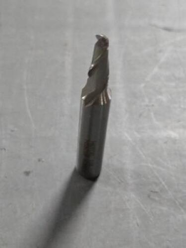 DESCRIPTION: (1) COBALT BALL END MILL BRAND/MODEL: HERTEL 84509959 SIZE: 1/4" X 5/8" X3/8" RETAIL$: 26.71 QTY: 1
