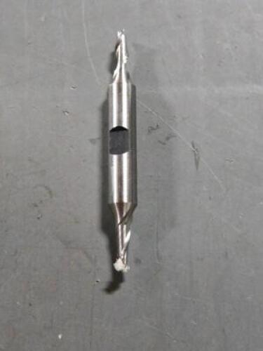 DESCRIPTION: (3) COBALT SQ END MILL BRAND/MODEL: HERTEL 87150702 SIZE: 3/16" X 7/16" X 3/8" RETAIL$: 60 QTY: 3