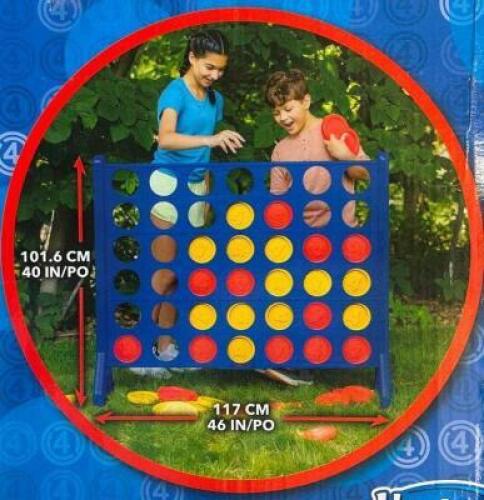 CONNECT 4 GIANT EDITION