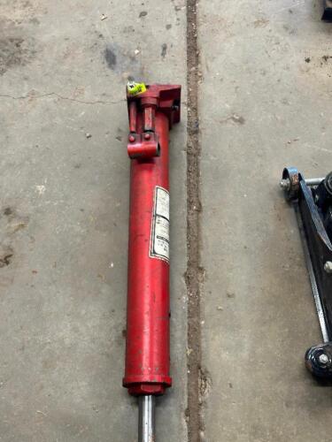 3 TON LONG RAM JACK