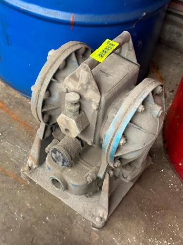 SANDPIPER PNEUMATIC DIAPHRAGM PUMP