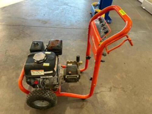 3600 PSI GAS POWERED PRESSURE WASHER. HAS COMPRESSION.