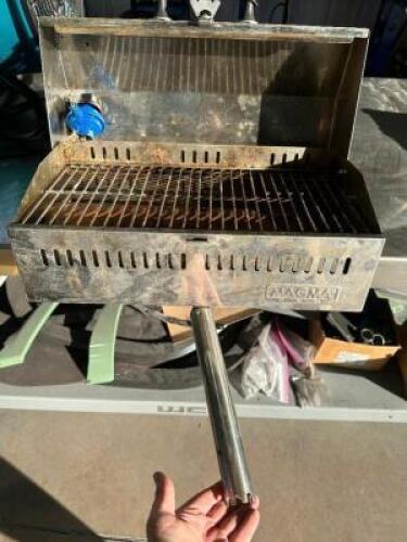 20" STAINLESS MARINE BBQ GRILL W/ POST.