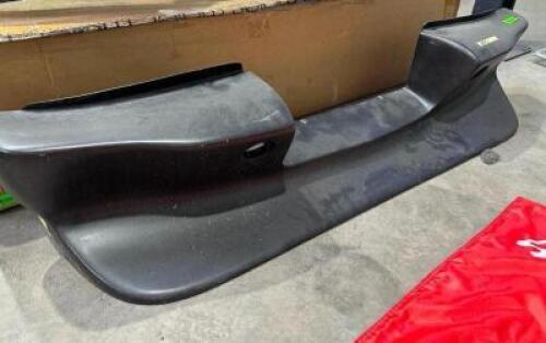 AFTERMARKET FORD MUSTANG FIBERGLASS FRONT AIR DAM / LOWER VALANCE PANEL
