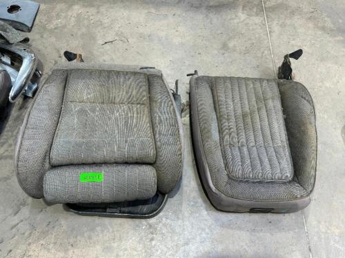 (2) FORD BRONCO 1966 1977 SEAT FRAME