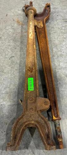 (1) SET OG RADIUS ARMS FROM A 1966 1977 FORD BRONCO