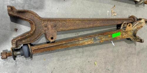 (1) SET OG RADIUS ARMS FROM A 1966 1977 FORD BRONCO