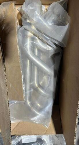 PARTIAL REPRODUCTION EXHAUST MANIFOLD KIT FOR 1967 1977 FORD BRONCO. (NEW )