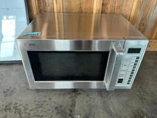 SATURN 1000 WATT MICROWAVE W/ STAINLESS FINISH