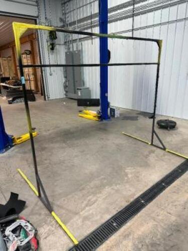 8' METAL HANGING PAINT DRYING RACK.