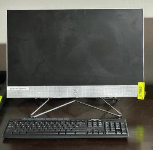DESKTOP AND KEYBOARD SET