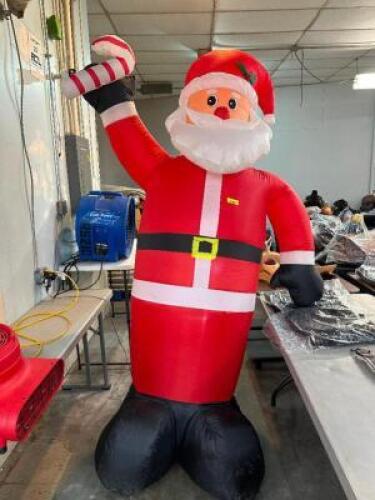 BLOW UP SANTA CLAUS