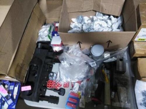 DESCRIPTION: (1) TABLE OF MISC ITEMS AND HARDWARE BRAND/MODEL: MANY INFORMATION: MUST COME INSPECT QTY: 1