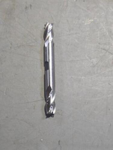DESCRIPTION: (1) HSS SQ END MILL BRAND/MODEL: HERTEL 87151247 SIZE: 3/8X3/4X3/8 RETAIL$: 23.36 QTY: 1