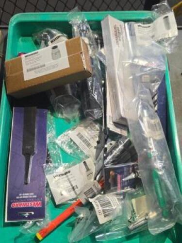 DESCRIPTION: (1) TRAY OF MISC TOOLS AND SOCKETS QTY: 1