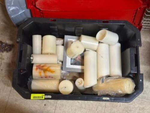BOX OF FAKE CANDLES