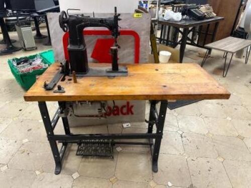VINTAGE WOOD SEWING TABLE