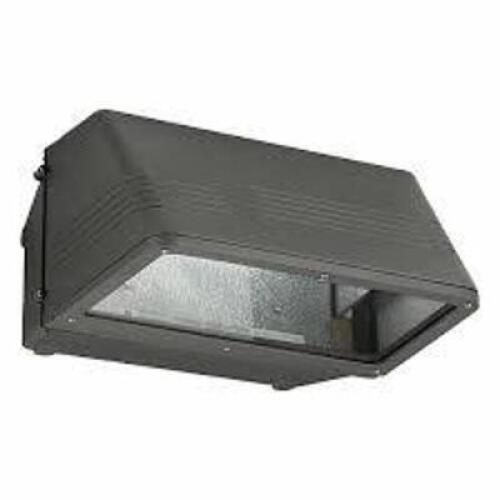 DESCRIPTION: (2) WALL PACK LIGHT FIXTURES BRAND/MODEL: LUMAPRO #4GWH2 INFORMATION: BLACK, METAL HALIDE, 400 W, 120 TO 277V AC RETAIL$: $428.29 EA QTY:
